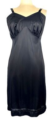 Vintage USA Black Nylon Full Slip Size 38 Whimsigoth Adjustable Strap Lingerie